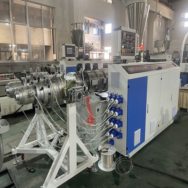 Double Cavities PVC Pipe Extrusion Machine Line best